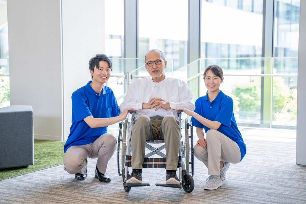 Nursing Care (介護)